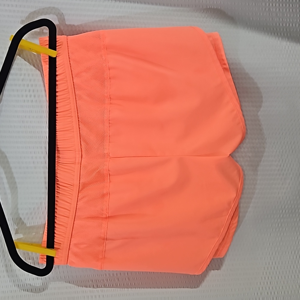 Avia Bright Coral Shorts Size Medium (Women's, Athletic, Low-Rise, Lined) - Picture 9 of 17